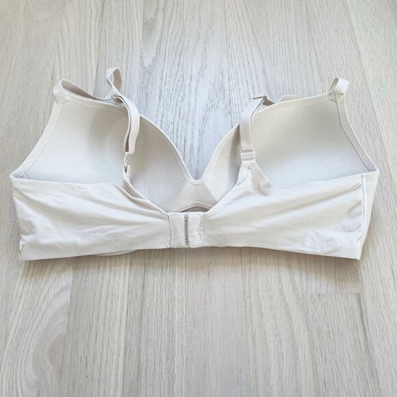 BUY 1 GET 1 FREE VS 36C incredible padded no wire light khaki tan - Picture 3 of 12